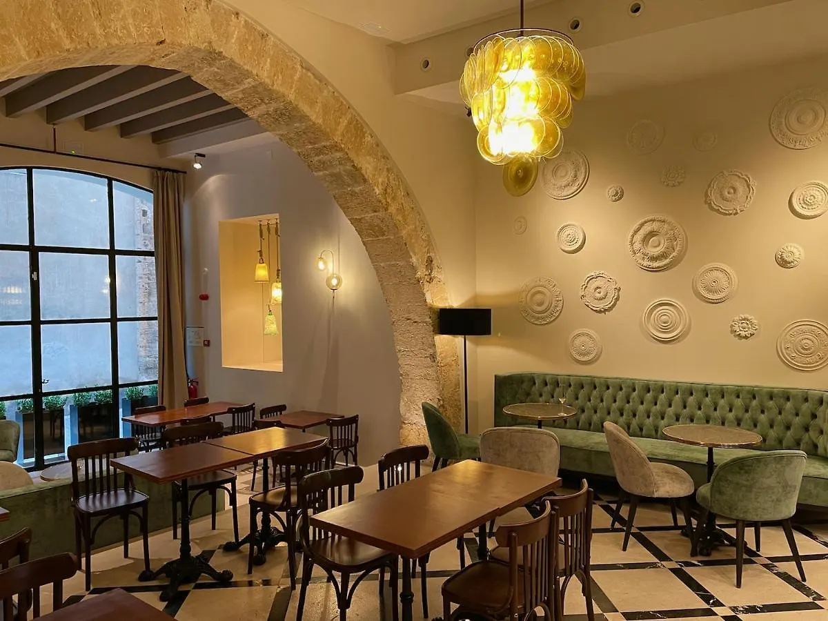 Hotel Basilica Пальма-де-Майорка