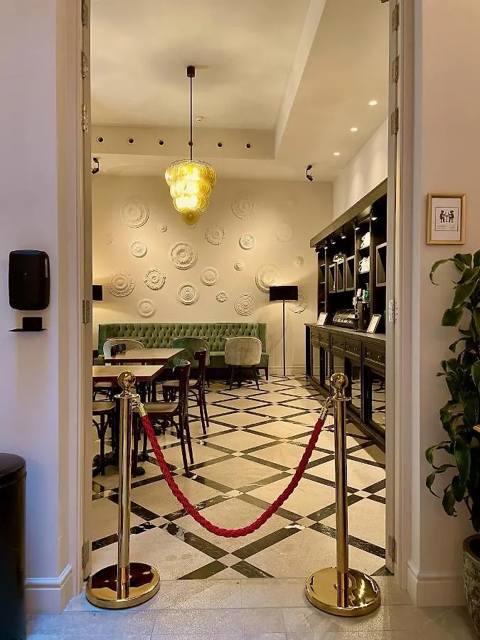Hotel Basilica Пальма-де-Майорка